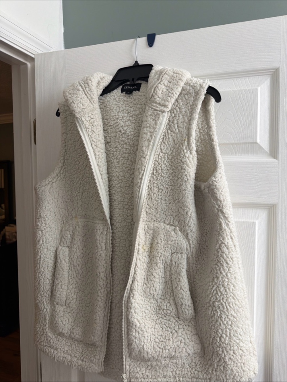 Zenana Outfitters Cream Sherpa Fleece Hooded Vest